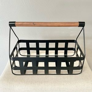 Black Metal & Wood Farmhouse Basket